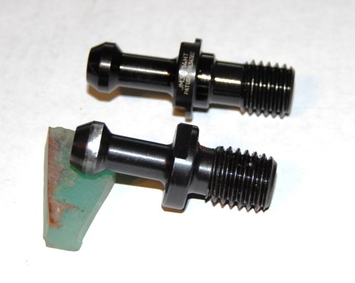 JM and no name retention knobs