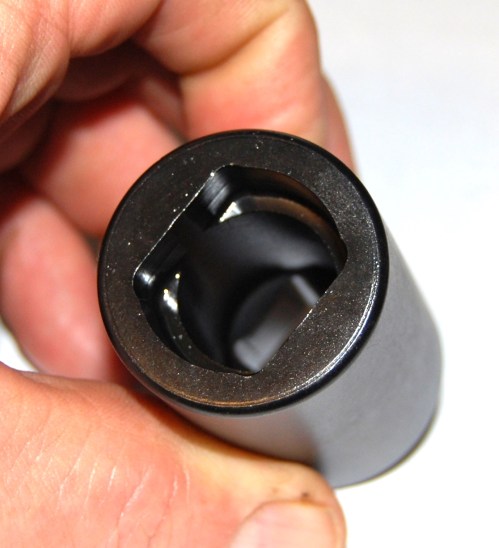 JM retention knob torque socket